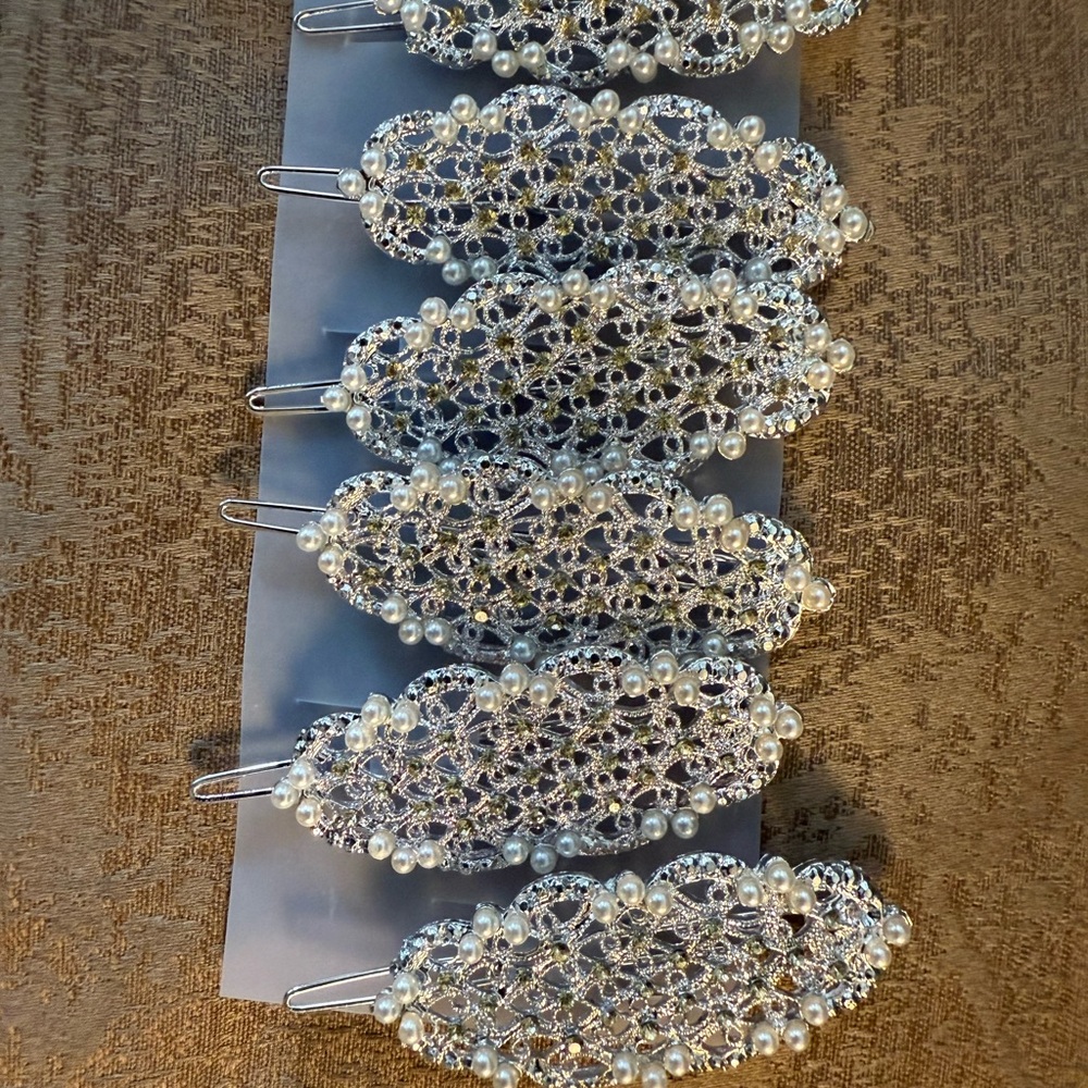 Elegant Silver and White Pearl Hair Clips